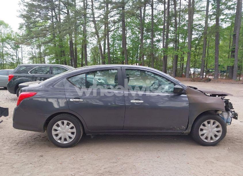 Photo 14 of 2015 Nissan Versa 1.6 SV (VIN 3N1CN7AP1FL916557)