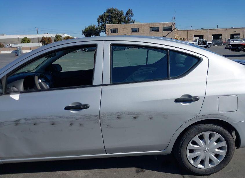 Photo 14 of 2015 Nissan Versa 1.6 S+ (VIN 3N1CN7AP1FL918826)