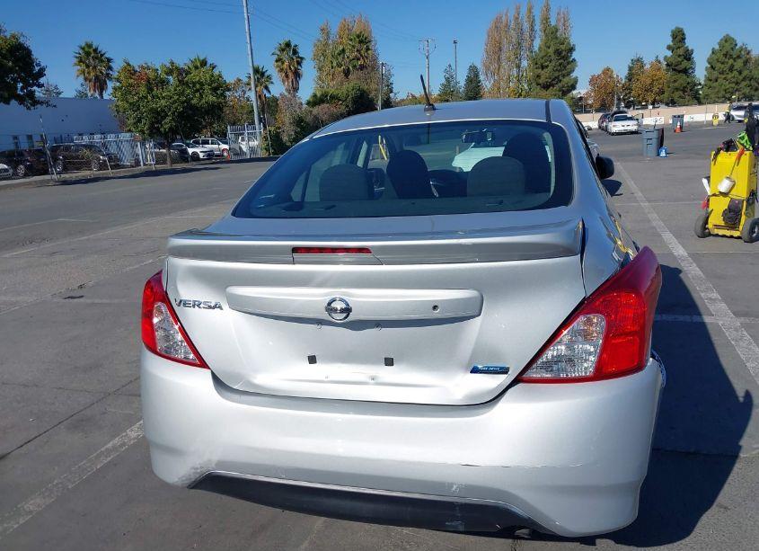 Photo 16 of 2015 Nissan Versa 1.6 S+ (VIN 3N1CN7AP1FL918826)