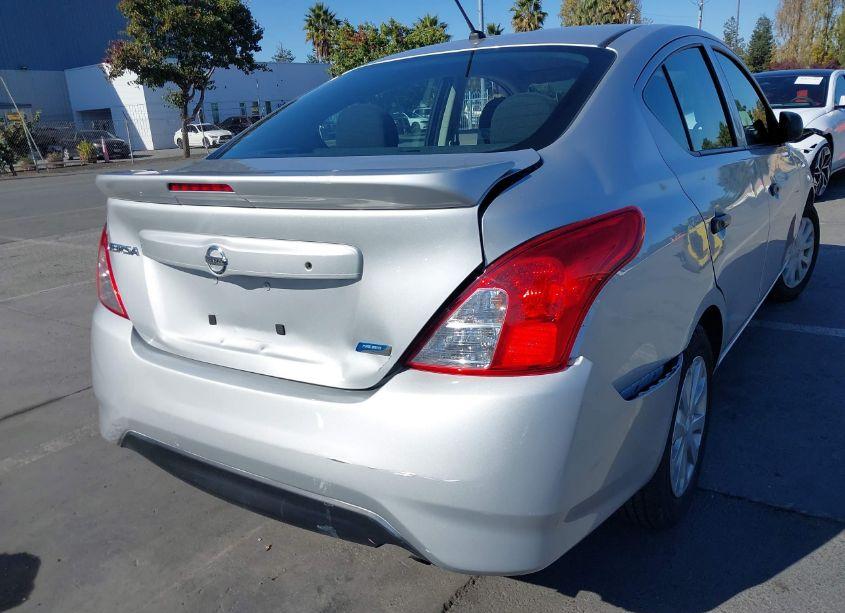 Photo 17 of 2015 Nissan Versa 1.6 S+ (VIN 3N1CN7AP1FL918826)