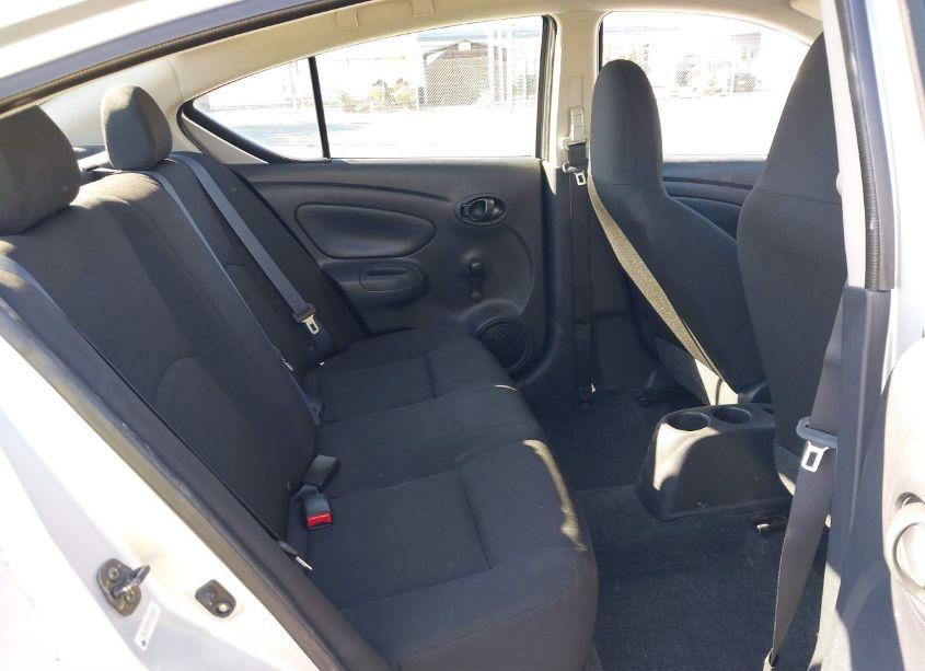 Photo 8 of 2015 Nissan Versa 1.6 S+ (VIN 3N1CN7AP1FL918826)