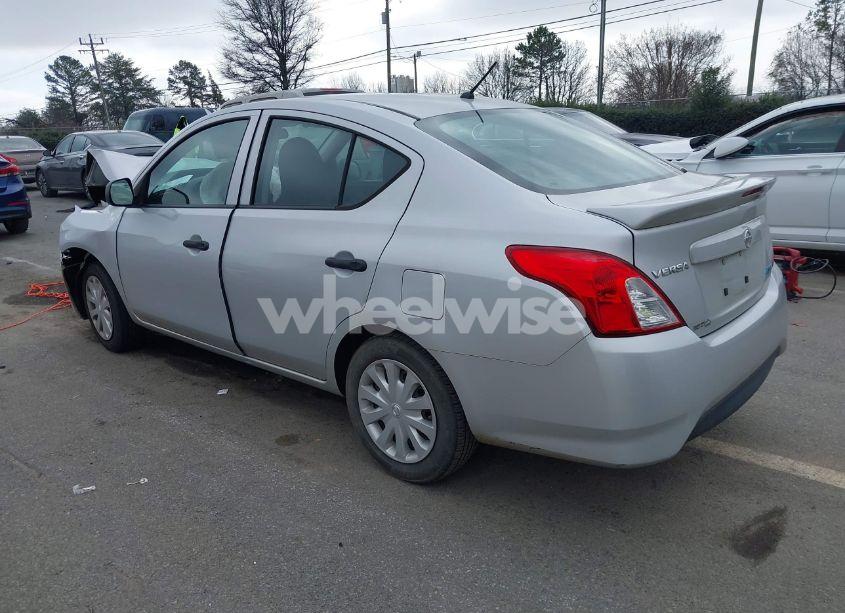 Photo 3 of 2015 Nissan Versa 1.6 S+ (VIN 3N1CN7AP1FL937263)