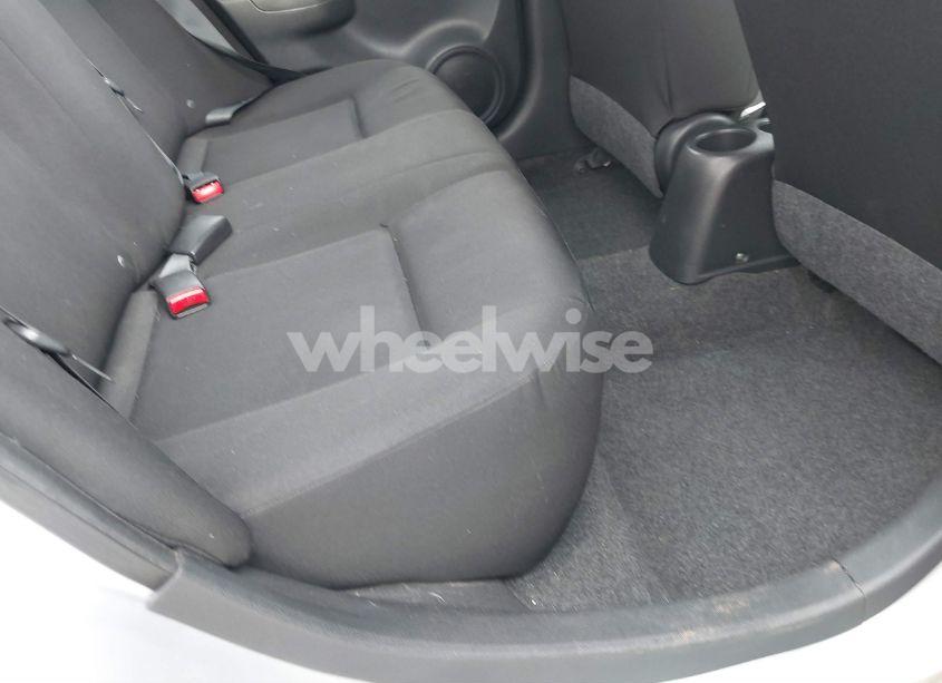 Photo 8 of 2015 Nissan Versa 1.6 S+ (VIN 3N1CN7AP1FL937263)