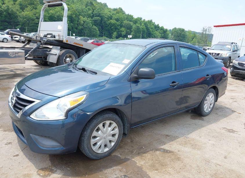Photo 2 of 2015 Nissan Versa 1.6 S+ (VIN 3N1CN7AP1FL938994)