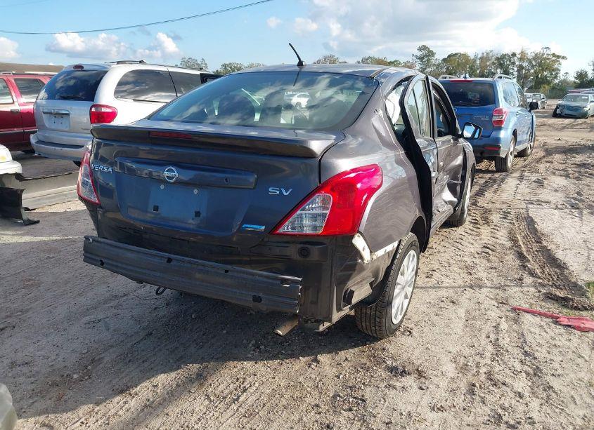 Photo 12 of 2015 Nissan Versa 1.6 SV (VIN 3N1CN7AP1FL942723)