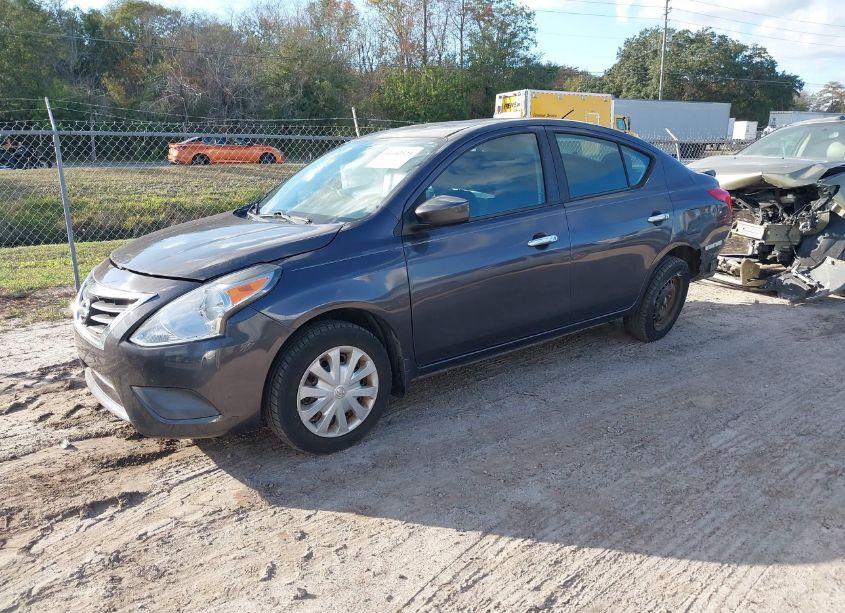 Photo 2 of 2015 Nissan Versa 1.6 SV (VIN 3N1CN7AP1FL942723)