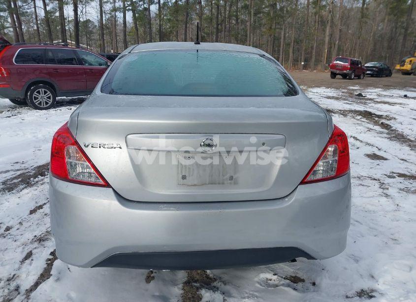Photo 16 of 2015 Nissan Versa 1.6 S (VIN 3N1CN7AP1FL943628)