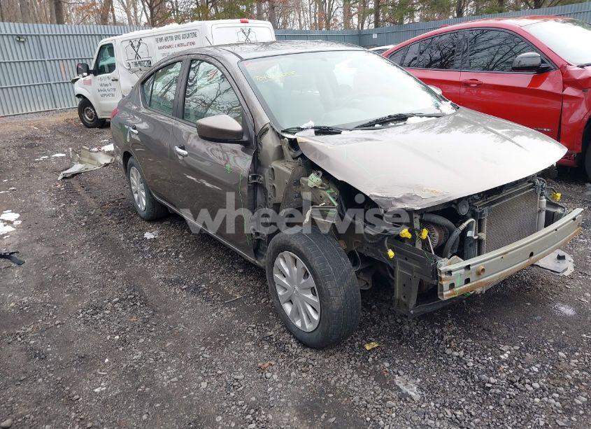 2016 Nissan Versa 1.6 S/1.6 S+/1.6 SL/1.6 SV (VIN 3N1CN7AP1GL802947) main photo