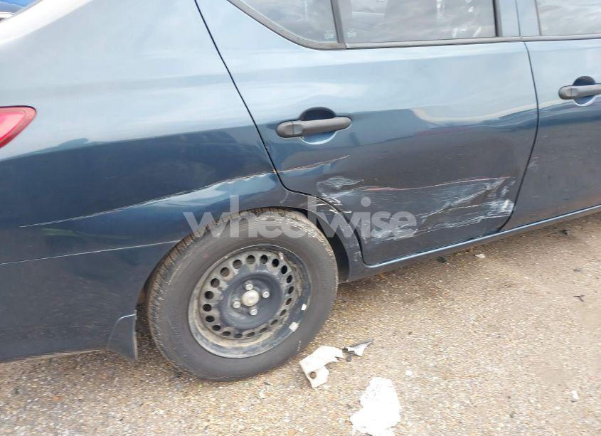 Photo 6 of 2016 Nissan Versa 1.6 S (VIN 3N1CN7AP1GL821286)