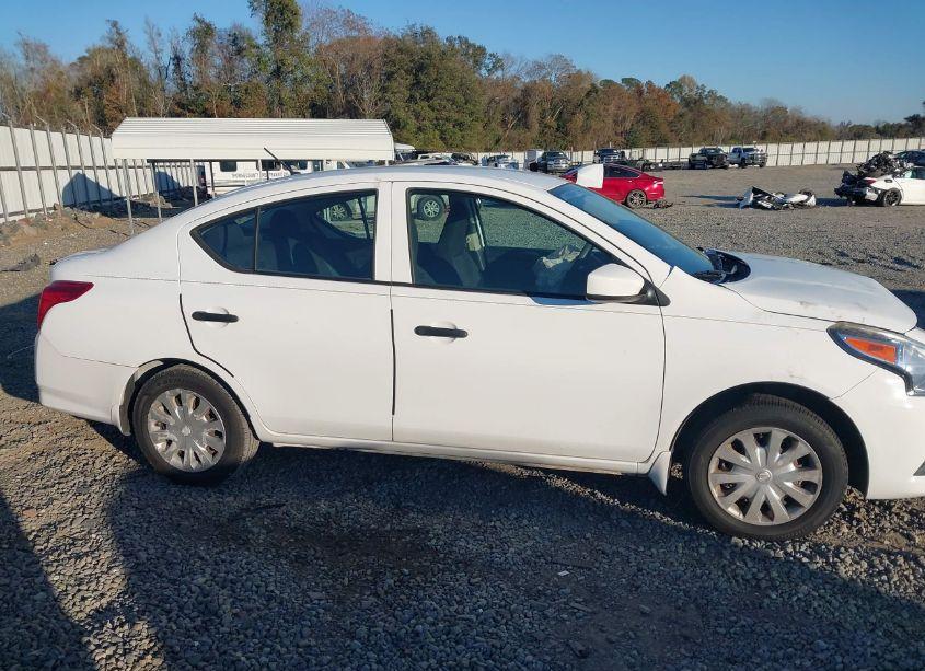 Photo 13 of 2016 Nissan Versa 1.6 S (VIN 3N1CN7AP1GL836208)