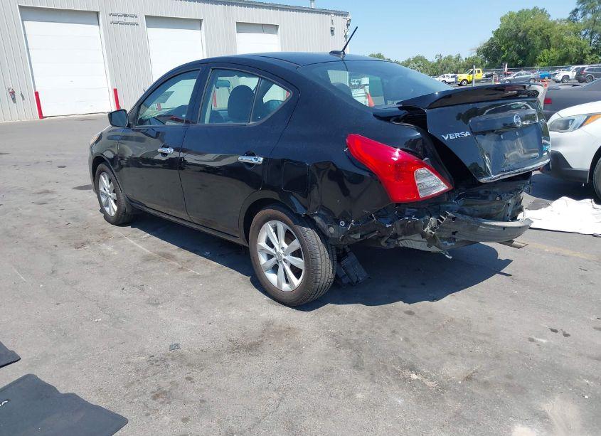 Photo 3 of 2016 Nissan Versa 1.6 SL (VIN 3N1CN7AP1GL850805)