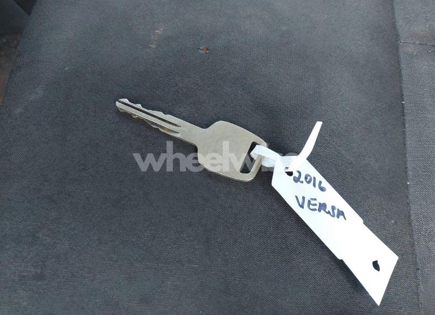 Photo 11 of 2016 Nissan Versa 1.6 S (VIN 3N1CN7AP1GL859651)