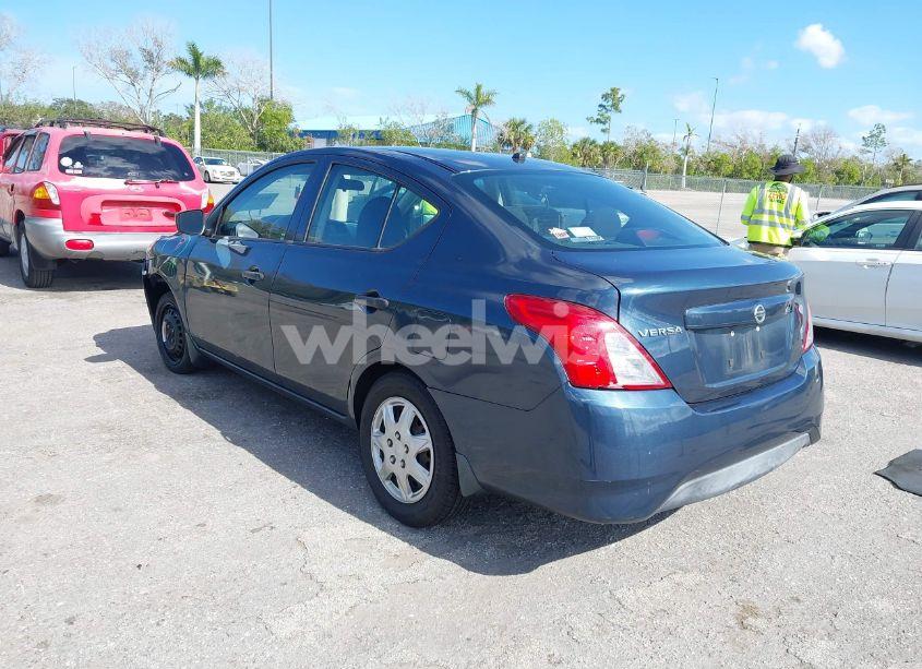 Photo 3 of 2016 Nissan Versa 1.6 S (VIN 3N1CN7AP1GL859651)