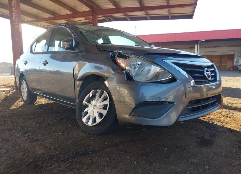 2016 Nissan Versa 1.6 S (VIN 3N1CN7AP1GL861559) main photo