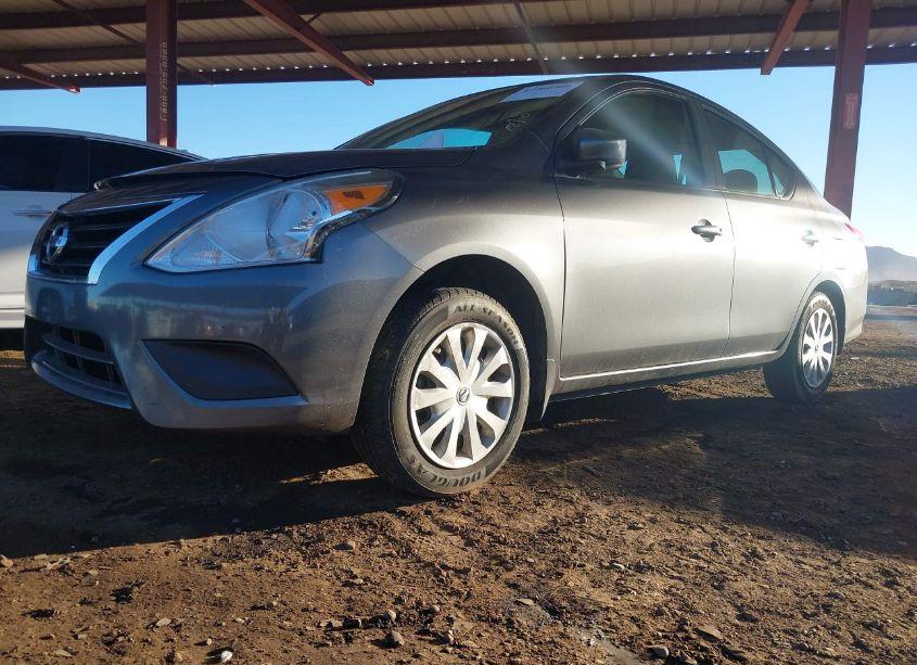 Photo 2 of 2016 Nissan Versa 1.6 S (VIN 3N1CN7AP1GL861559)