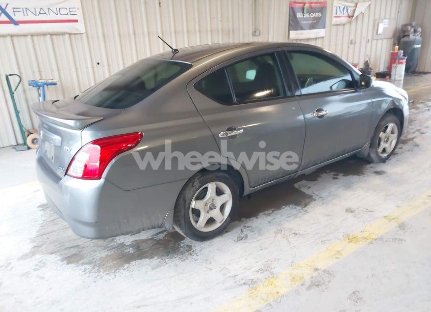 Photo 4 of 2016 Nissan Versa 1.6 SV (VIN 3N1CN7AP1GL872044)