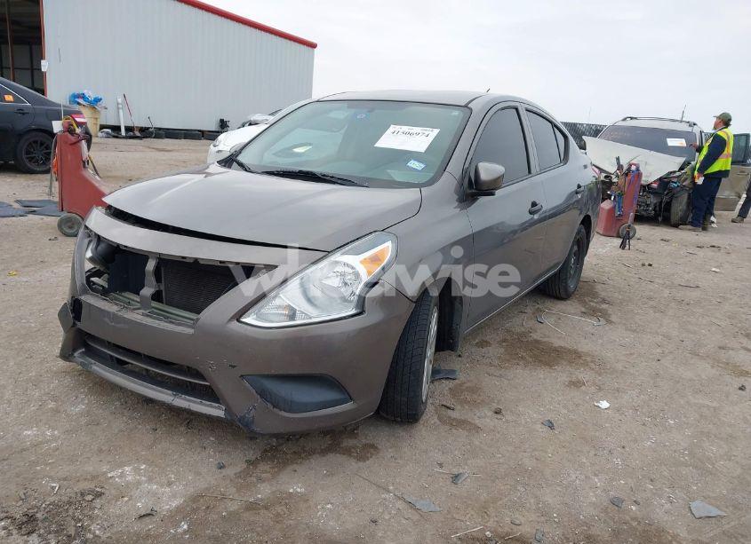 Photo 2 of 2016 Nissan Versa 1.6 S+ (VIN 3N1CN7AP1GL885215)
