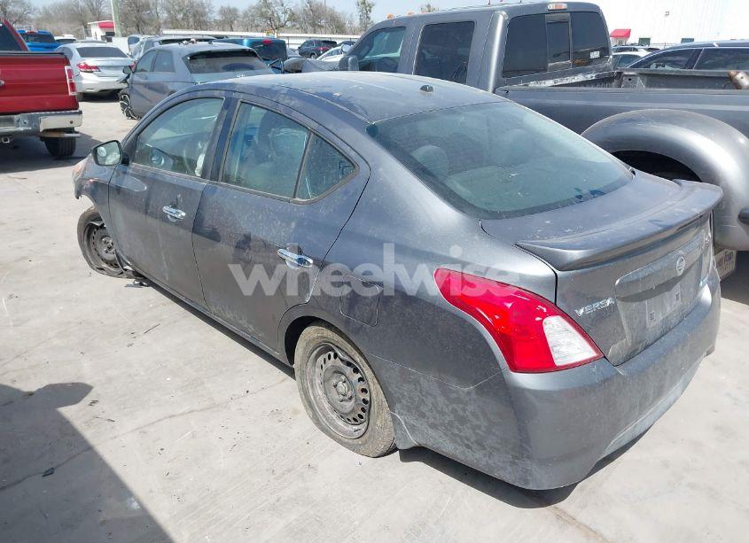 Photo 3 of 2016 Nissan Versa 1.6 SV (VIN 3N1CN7AP1GL892973)