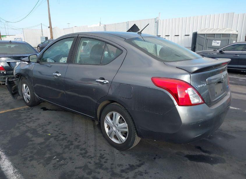 Photo 3 of 2016 Nissan Versa 1.6 SV (VIN 3N1CN7AP1GL893122)