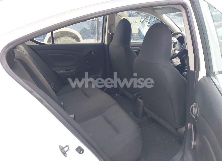 Photo 8 of 2016 Nissan Versa 1.6 S (VIN 3N1CN7AP1GL916088)