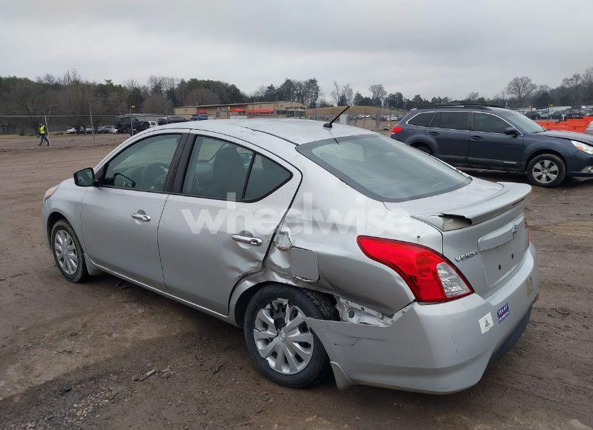 Photo 3 of 2017 Nissan Versa 1.6 SV (VIN 3N1CN7AP1HK429495)