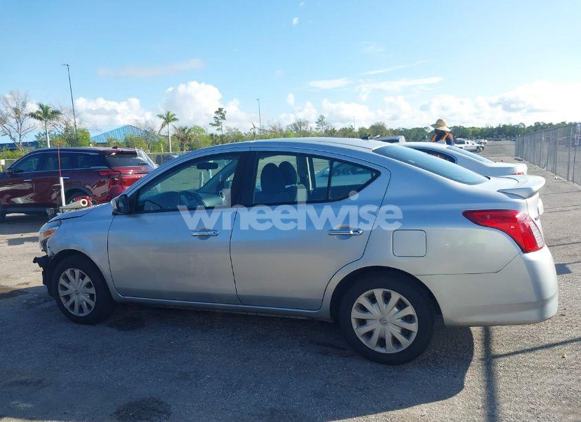 Photo 15 of 2017 Nissan Versa 1.6 SV (VIN 3N1CN7AP1HK432431)