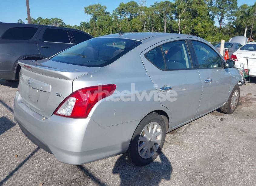 Photo 4 of 2017 Nissan Versa 1.6 SV (VIN 3N1CN7AP1HK432431)