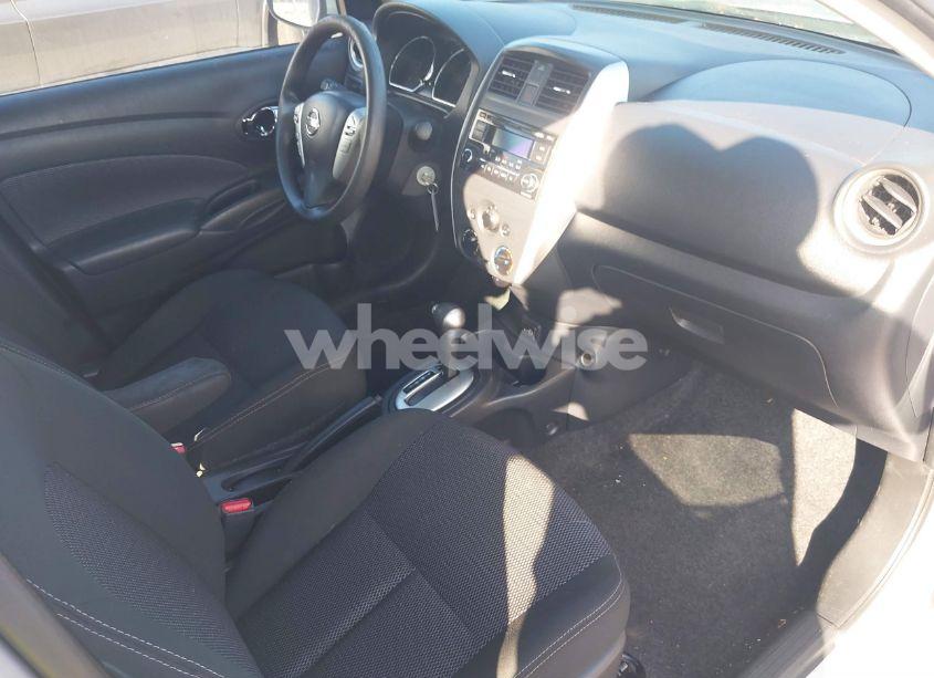 Photo 5 of 2017 Nissan Versa 1.6 SV (VIN 3N1CN7AP1HK432431)