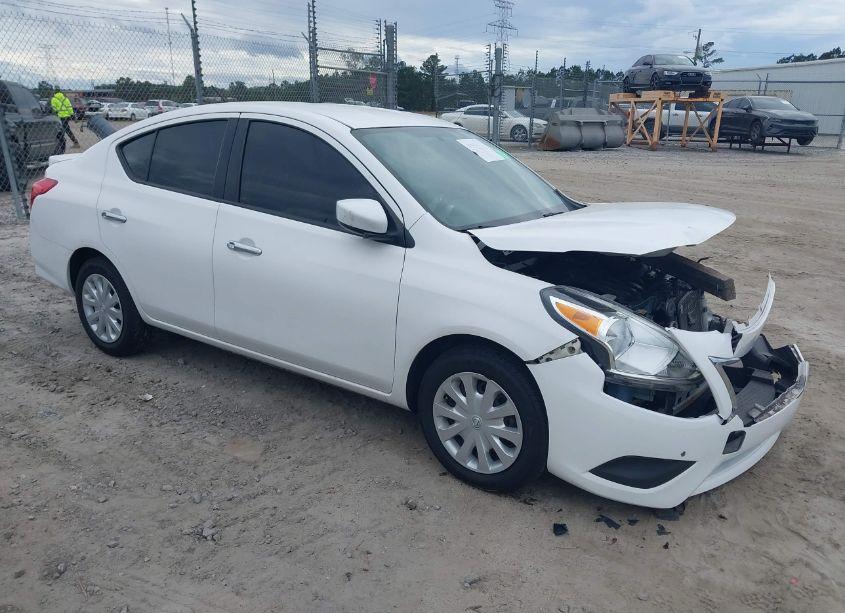2017 Nissan Versa 1.6 S/1.6 S+/1.6 SL/1.6 SV (VIN 3N1CN7AP1HL805977) main photo