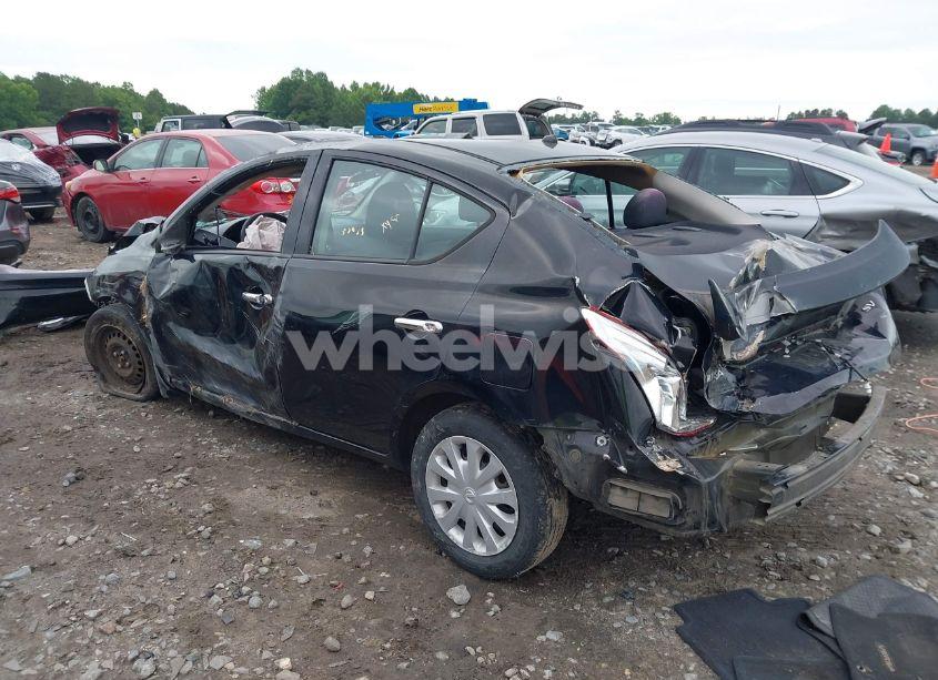 Photo 3 of 2017 Nissan Versa 1.6 SV (VIN 3N1CN7AP1HL822407)