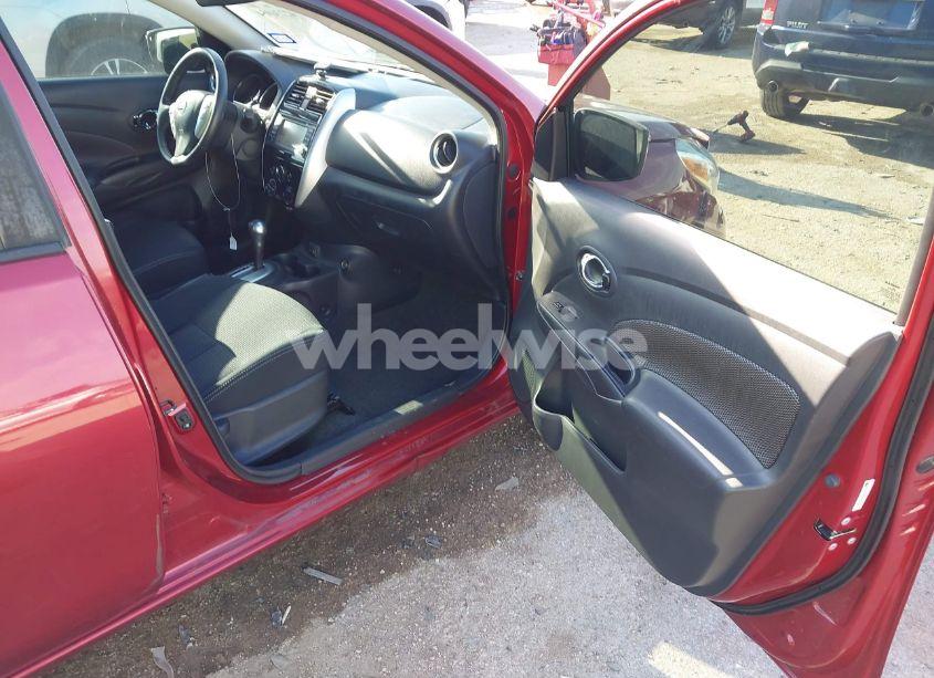 Photo 5 of 2017 Nissan Versa 1.6 SL (VIN 3N1CN7AP1HL822942)