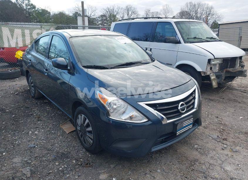 2017 Nissan Versa 1.6 S+ (VIN 3N1CN7AP1HL830295) main photo