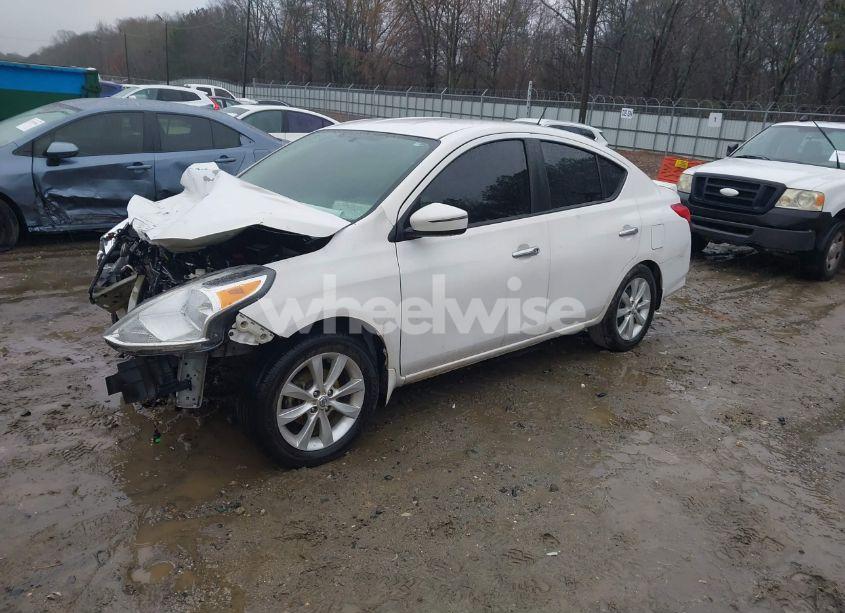 Photo 2 of 2017 Nissan Versa 1.6 SL (VIN 3N1CN7AP1HL856590)