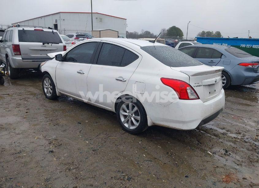 Photo 3 of 2017 Nissan Versa 1.6 SL (VIN 3N1CN7AP1HL856590)