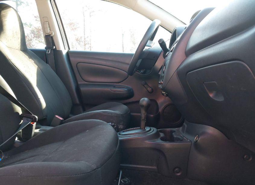 Photo 5 of 2017 Nissan Versa 1.6 S+ (VIN 3N1CN7AP1HL897950)