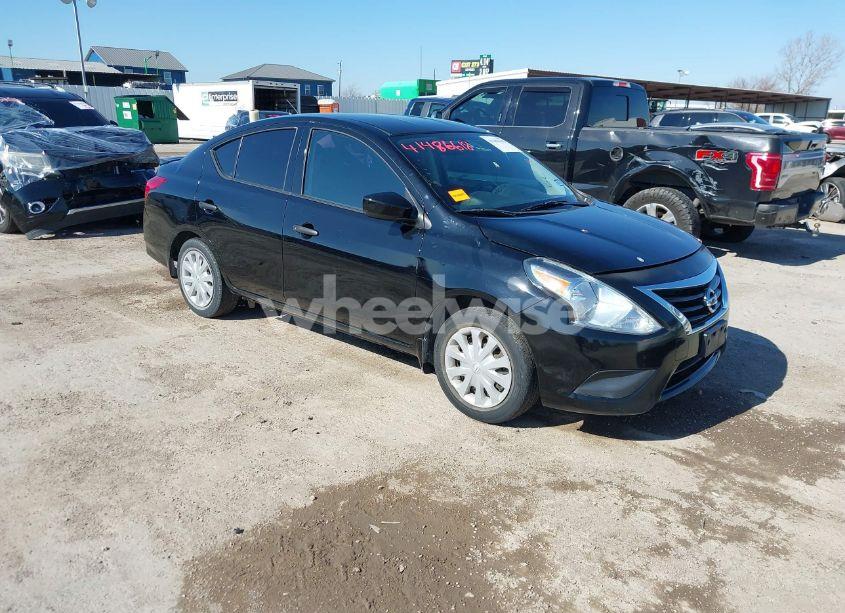 2017 Nissan Versa 1.6 S+ (VIN 3N1CN7AP1HL904363) main photo