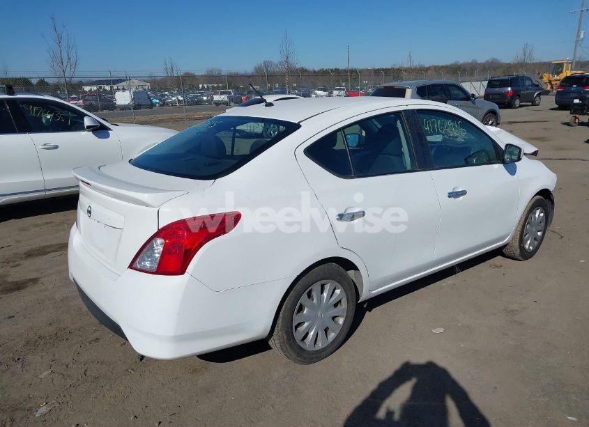 Photo 4 of 2018 Nissan Versa 1.6 SV (VIN 3N1CN7AP1JK411813)