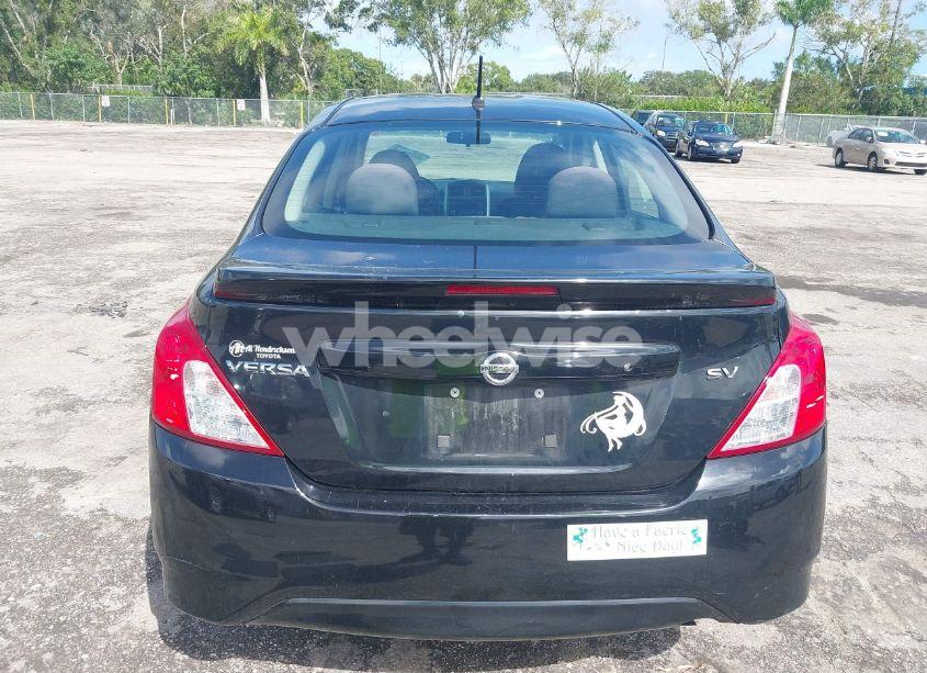 Photo 16 of 2018 Nissan Versa 1.6 SV (VIN 3N1CN7AP1JL810263)