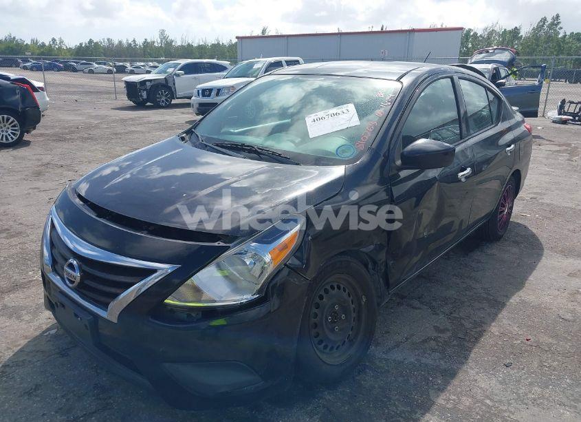 Photo 2 of 2018 Nissan Versa 1.6 SV (VIN 3N1CN7AP1JL810263)
