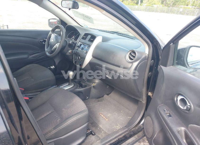 Photo 5 of 2018 Nissan Versa 1.6 SV (VIN 3N1CN7AP1JL810263)