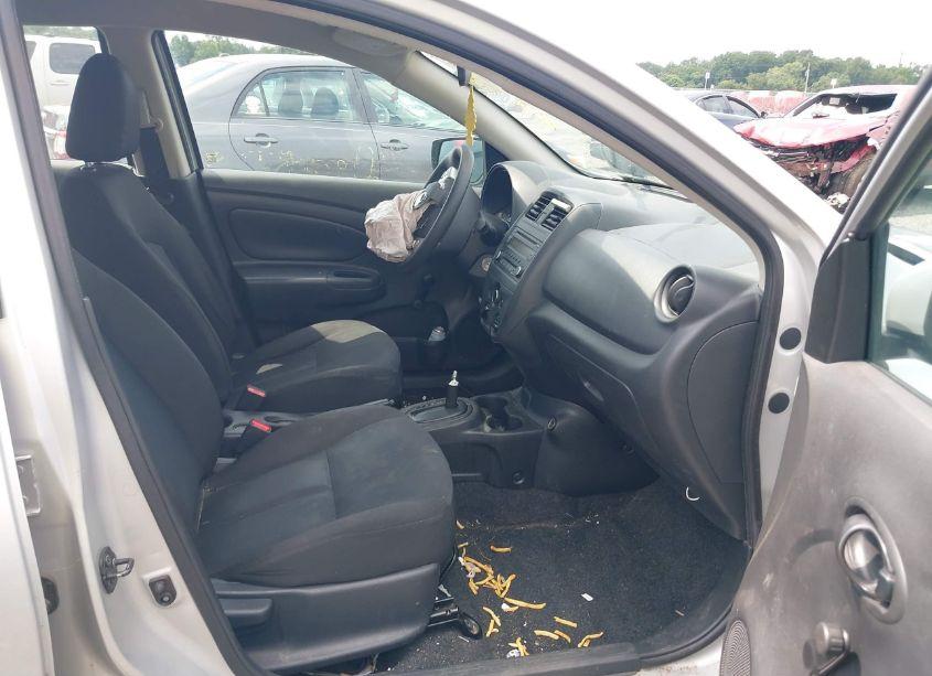 Photo 5 of 2018 Nissan Versa 1.6 S+ (VIN 3N1CN7AP1JL818119)