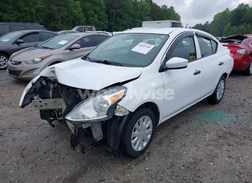 Photo 2 of 2018 Nissan Versa 1.6 S+ (VIN 3N1CN7AP1JL834661)
