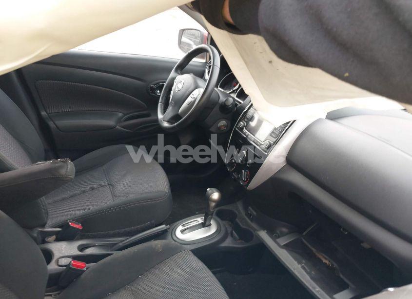 Photo 5 of 2018 Nissan Versa 1.6 SV (VIN 3N1CN7AP1JL856871)