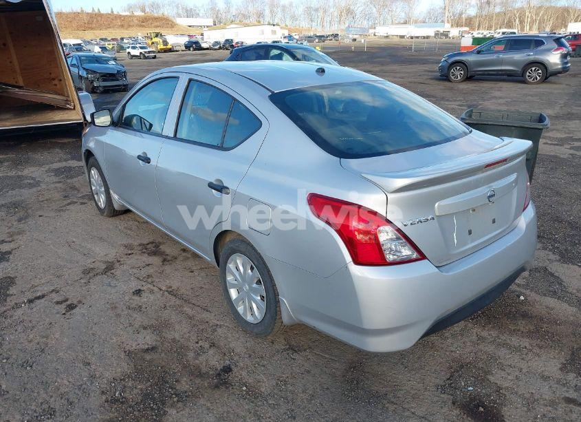 Photo 3 of 2018 Nissan Versa 1.6 S+ (VIN 3N1CN7AP1JL858653)