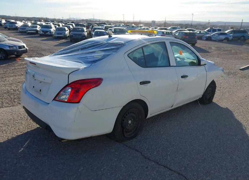 Photo 4 of 2018 Nissan Versa 1.6 S+ (VIN 3N1CN7AP1JL863710)