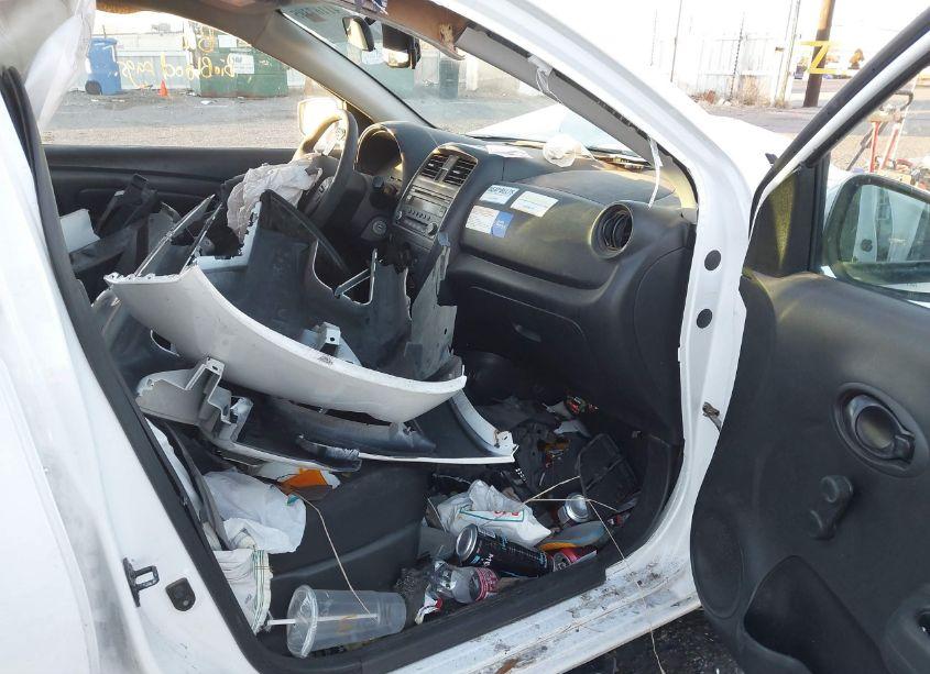 Photo 5 of 2018 Nissan Versa 1.6 S+ (VIN 3N1CN7AP1JL863710)