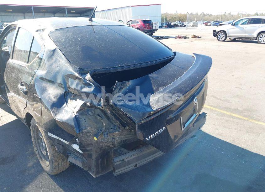 Photo 12 of 2018 Nissan Versa 1.6 SV (VIN 3N1CN7AP1JL871130)