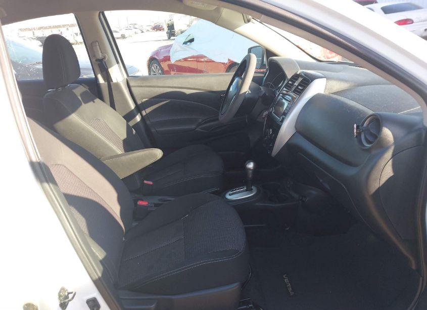 Photo 5 of 2018 Nissan Versa 1.6 SV (VIN 3N1CN7AP1JL874108)