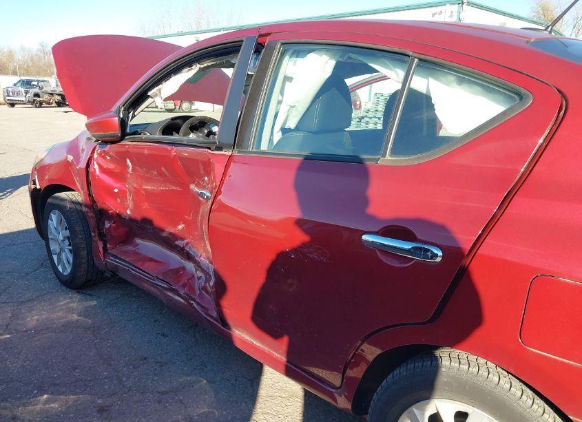 Photo 6 of 2018 Nissan Versa 1.6 SV (VIN 3N1CN7AP1JL874464)