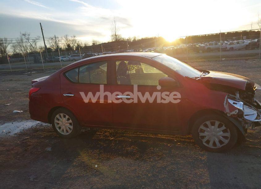 Photo 13 of 2018 Nissan Versa 1.6 SV (VIN 3N1CN7AP1JL878112)